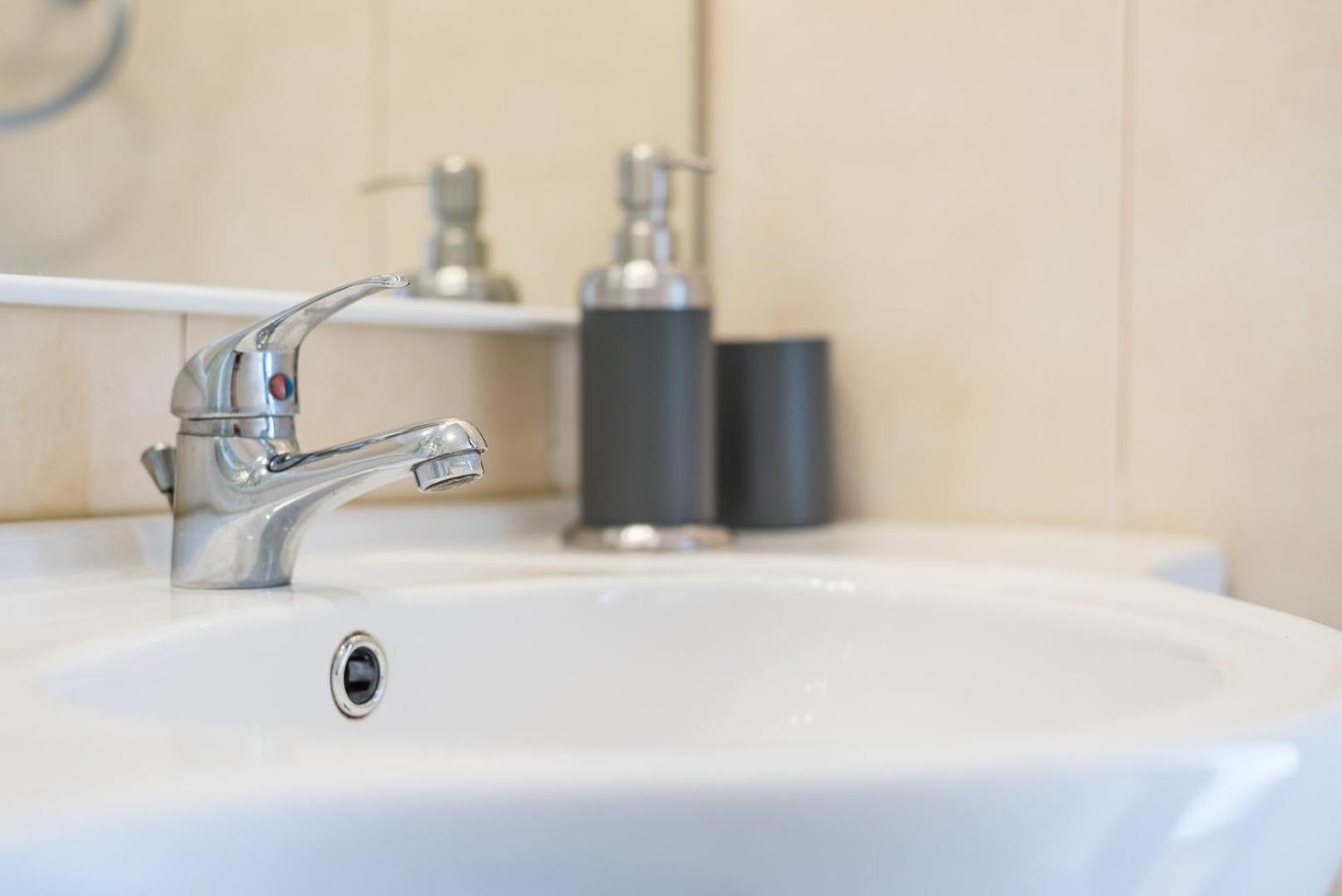 Guestready - Porto Magic View Apartment บีลาโนวาเดกายา ภายนอก รูปภาพ